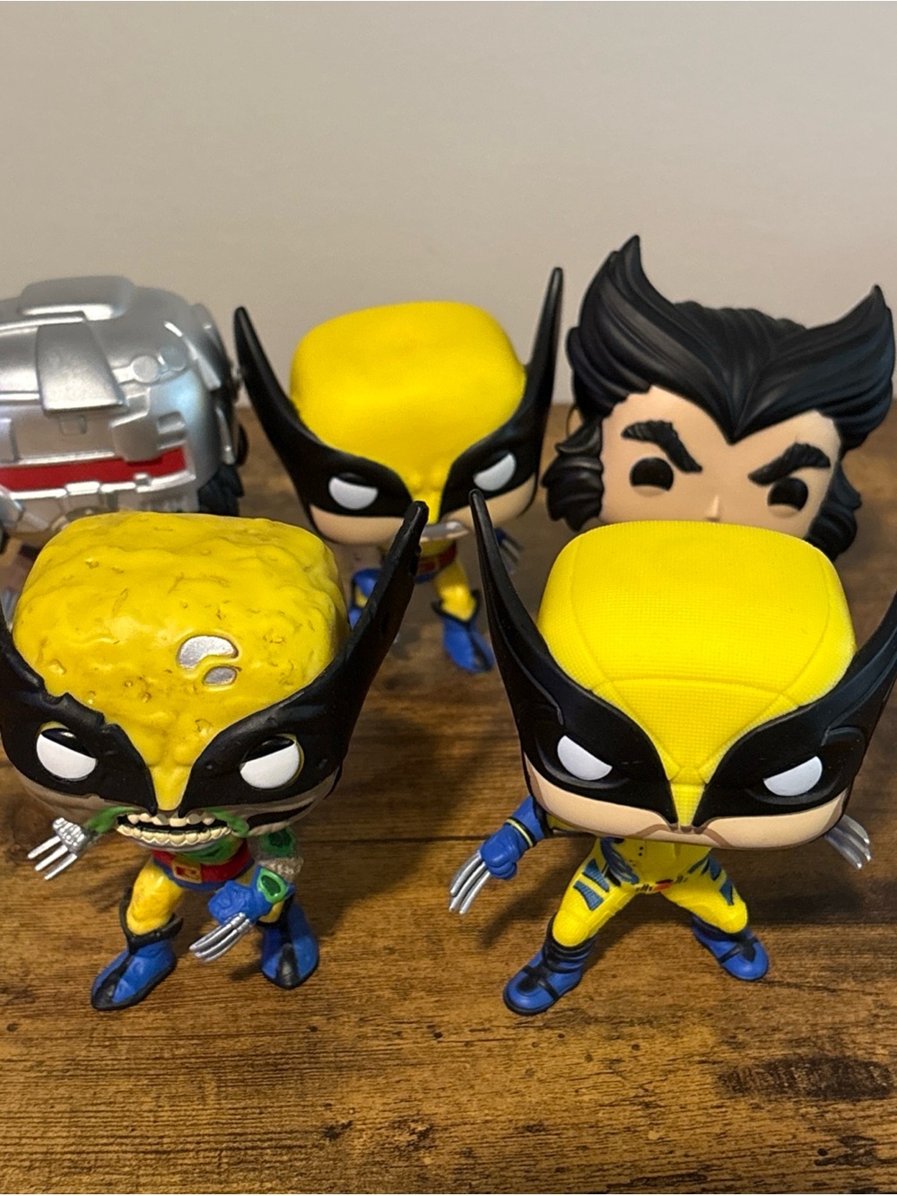Lot Of 5 Wolverine Funko Pops Loose NO Boxes #662 #1363 #1371 #1372 #1373